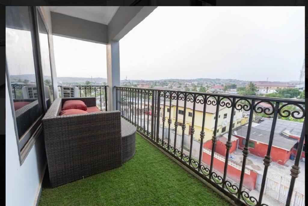 Cozy Penthouse ,Accra Ghana Owuraman ภายนอก รูปภาพ